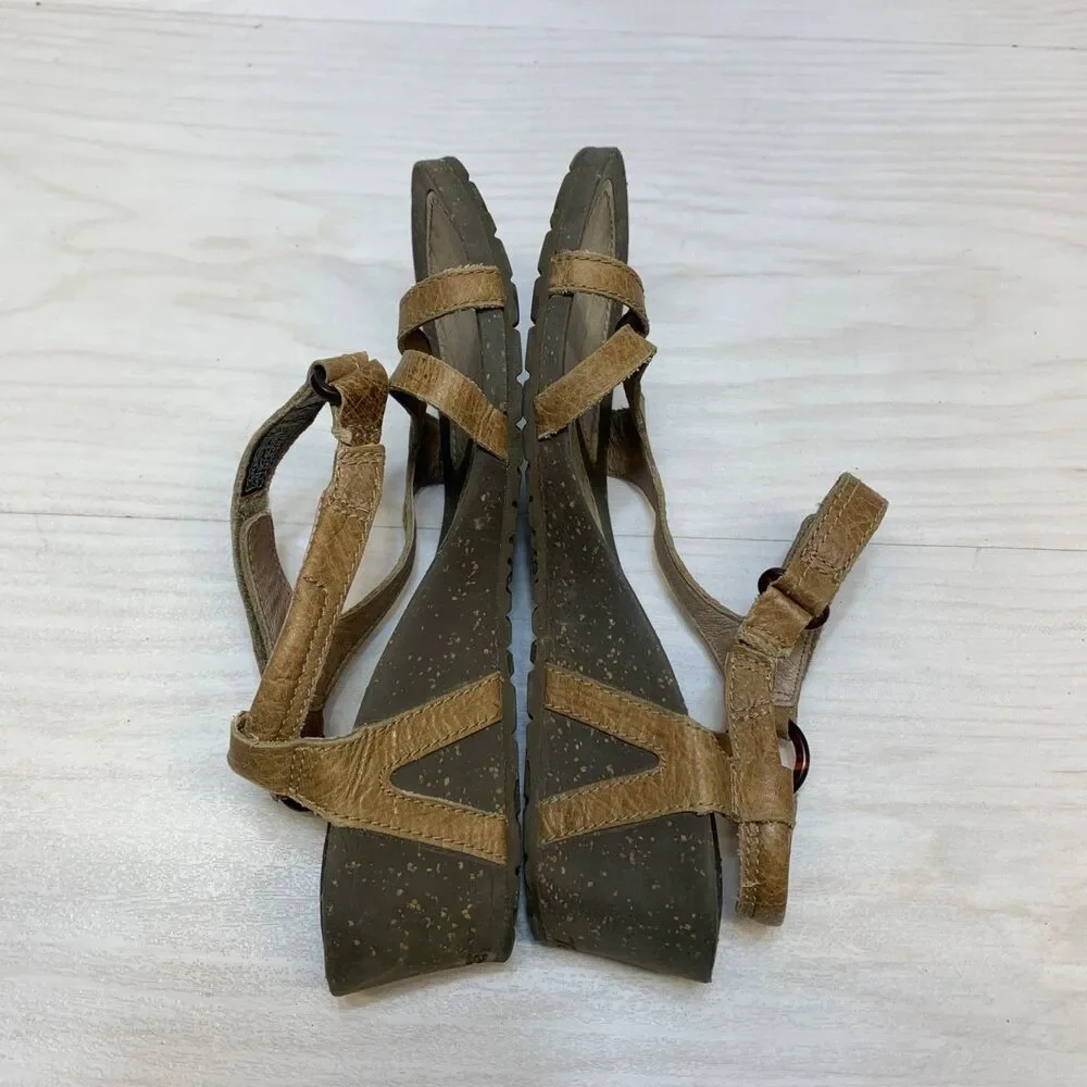 Teva Cabrillo Women's Size 7 Brown Strappy Leather Wedge‎ Heels Sandals 1002882